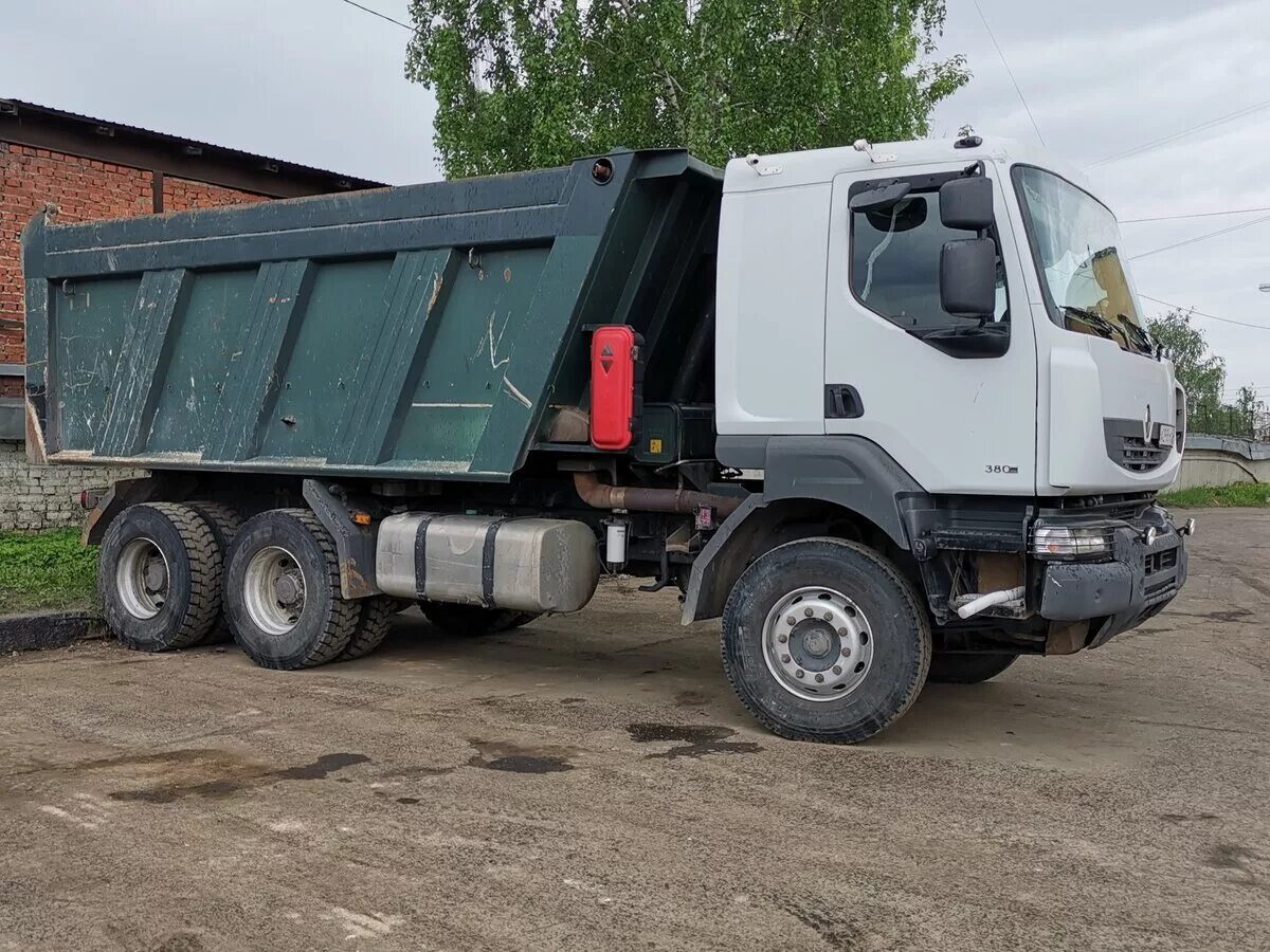 Самосвал renault. Renault Kerax самосвал. Рено Керакс 6х4 самосвал. Рено Керакс 2007. Renault Kerax 6x6.