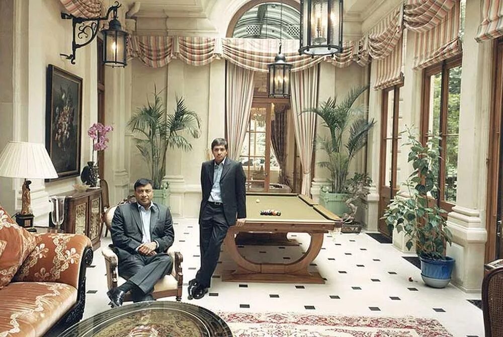 Богатая жизнь эстетика. Марина путиловская дизайнер интерьеров. Жить в роскоши. Дом абрамовича на рублевке. Богатая девушка.