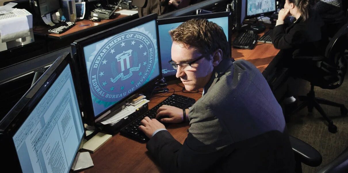 Такой агент спецслужб работает под
