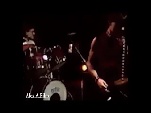 Черный кофе падающий лист слушать. Черный кофе концерт 2022. С ветки падающий лист черный кофе. Варшавский падающий лист. Черный кофе 2023.