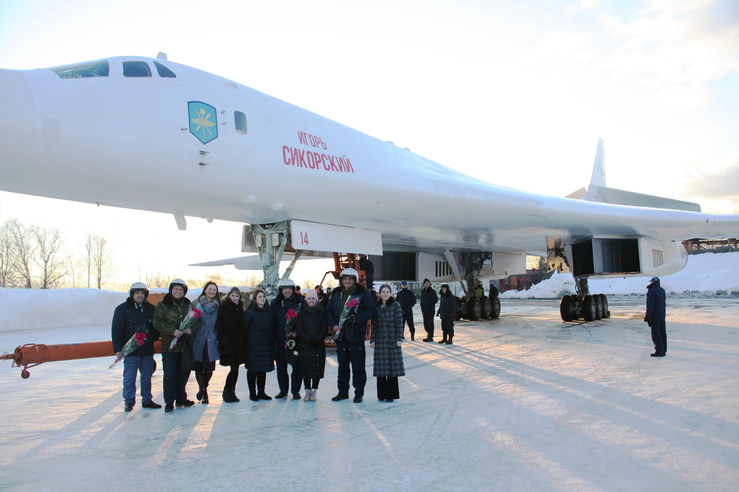 Скорость самолета лебедь. Белый лебедь самолет ту 160. Ту-160м. Ту-160м белый лебедь.