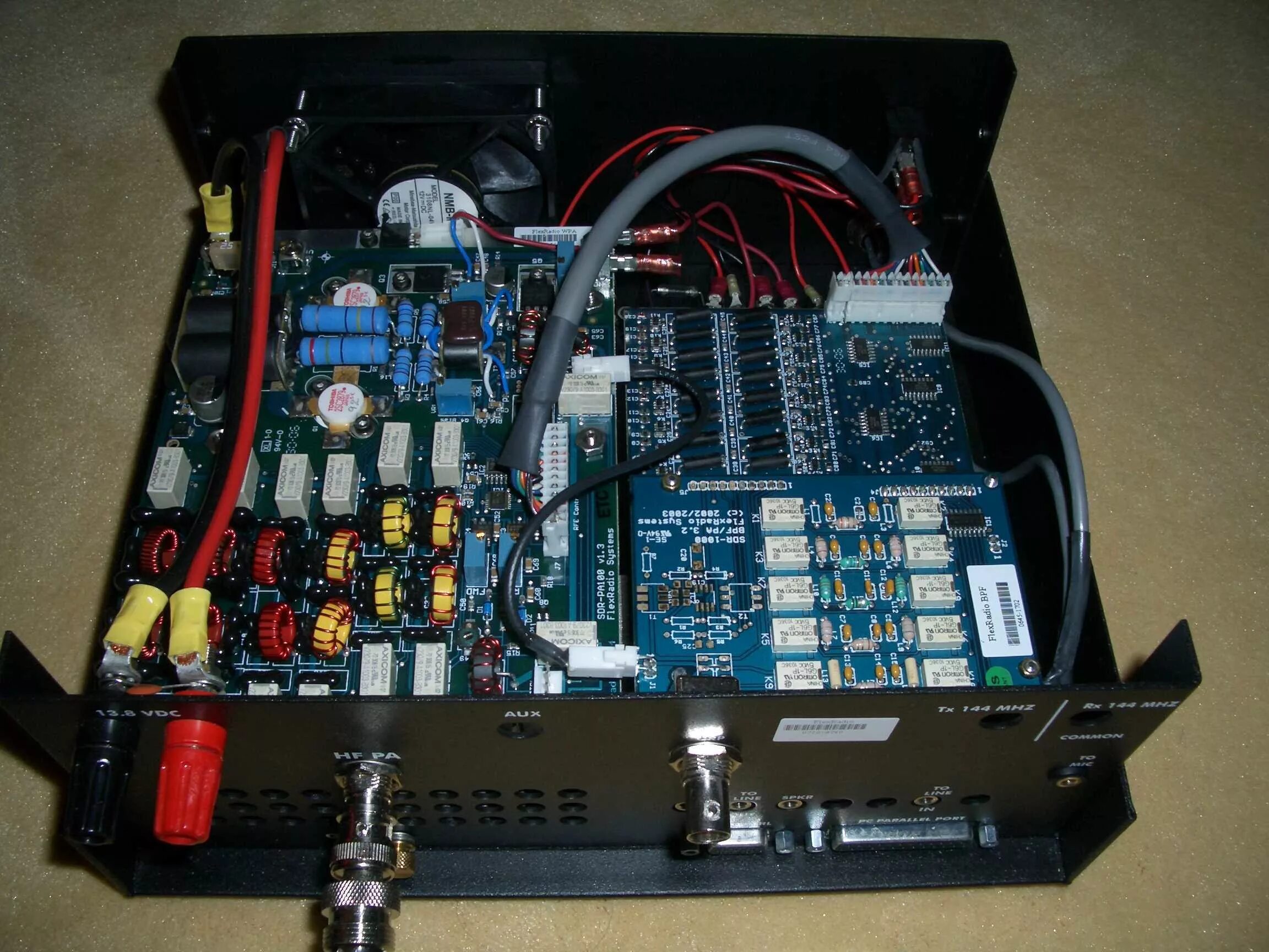 Sdr трансивер flex radio. Sdr 1000. Flexradio sdr 1000. Фнч усилителя ur4qbp. Flex sdr-1000.
