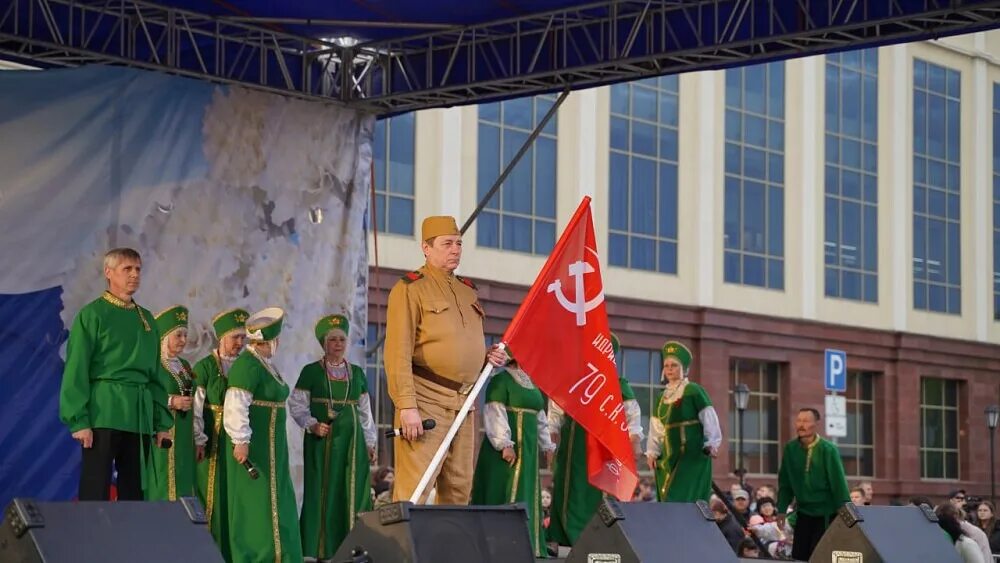 Центральная площадь Бузулук. Концерт дня Победы в городе Бузулуке 2023 год. 9 Мая Бузулук. Бузулук центр. Территория бузулука