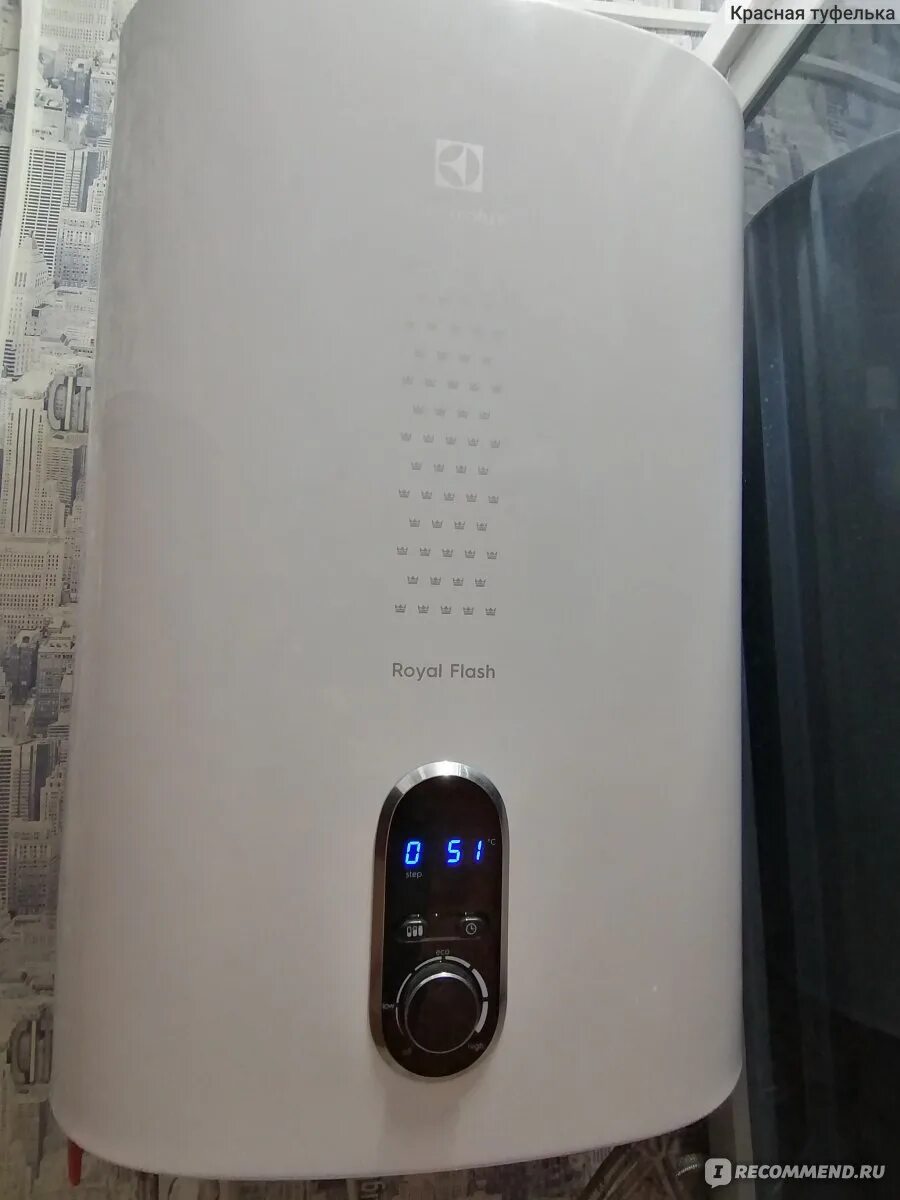 Electrolux ewh 30 royal flash. Водонагреватель electrolux ewh 30 centurio iq 2. Электролюкс royal flash. Водонагреватель electrolux royal flash 100. Electrolux ewh 50 royal flash.