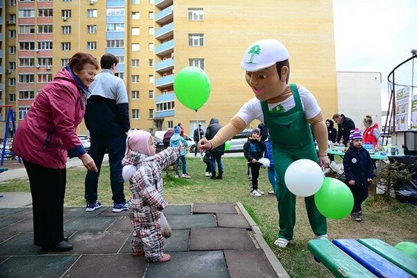 Зеленый сад рязань оришкевич. Управляющая компания зеленый сад рязань. Зеленый сад рязань лого. Зеленый сад строительная компания. Орешкевич зеленый сад рязань.