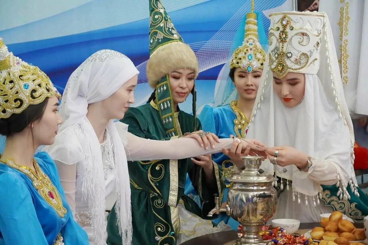 22 наурыз. Международный женский день казахстан. Национальные праздники казахстана наурыз. Казахский новый год наурыз. Международный праздник наурыз.