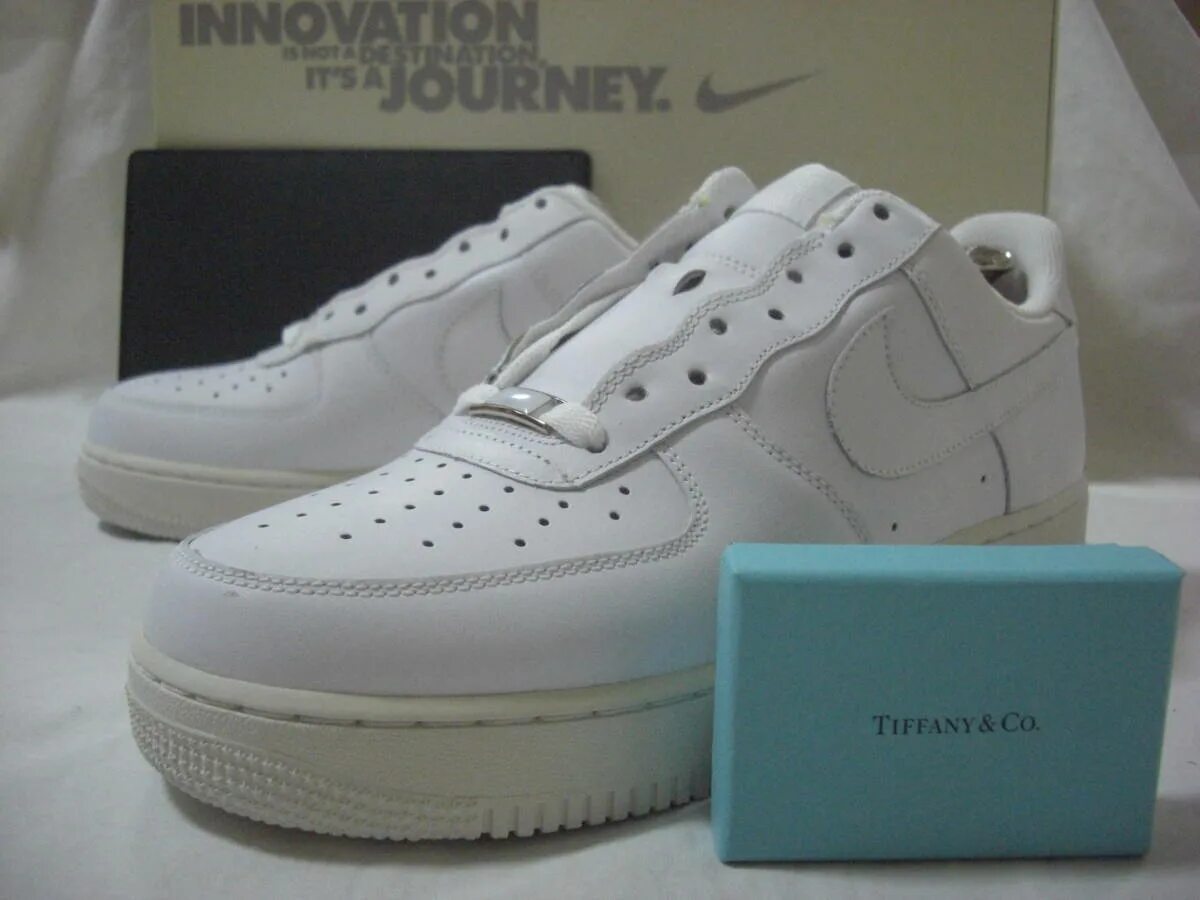 Nike Air Force 1 x Tiffany&co.. Tiffany x Nike Air Force 1 Low. АИР Форс 1 Тиффани. Кроссовки Тиффани Эйр Форс. Найк форс тиффани