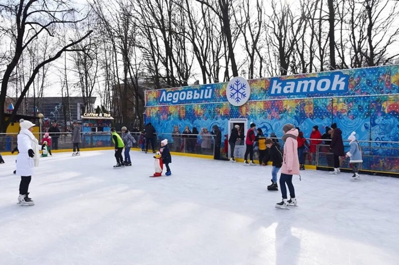 Пятигорск каток ледовая арена. Где каток в пятигорске. Каток пятигорск парк кирова. Каток в сыктывкаре в кировском парке. Каток в парке терешковой челябинск.
