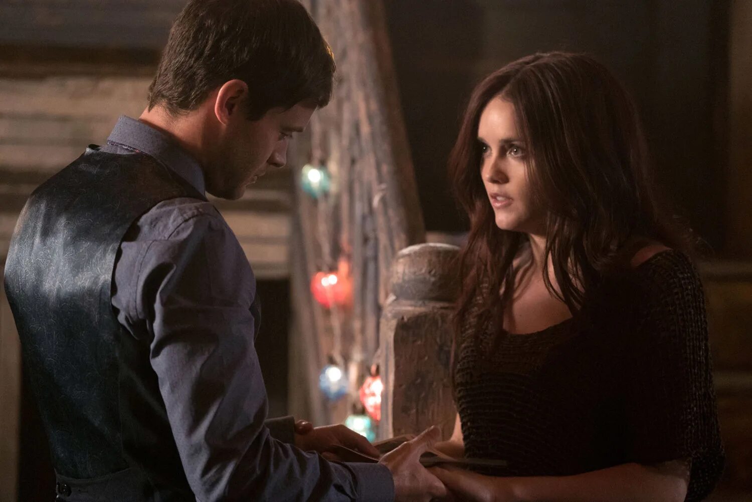 Пришедший из древних. Майклсоны семья хоуп. Пришедший из древних. Никлаус майклсон древние. Ребекка майклсон первородные.