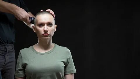 В Финляндии парламентская комиссия предлагает сделать призыв в армию обязат...