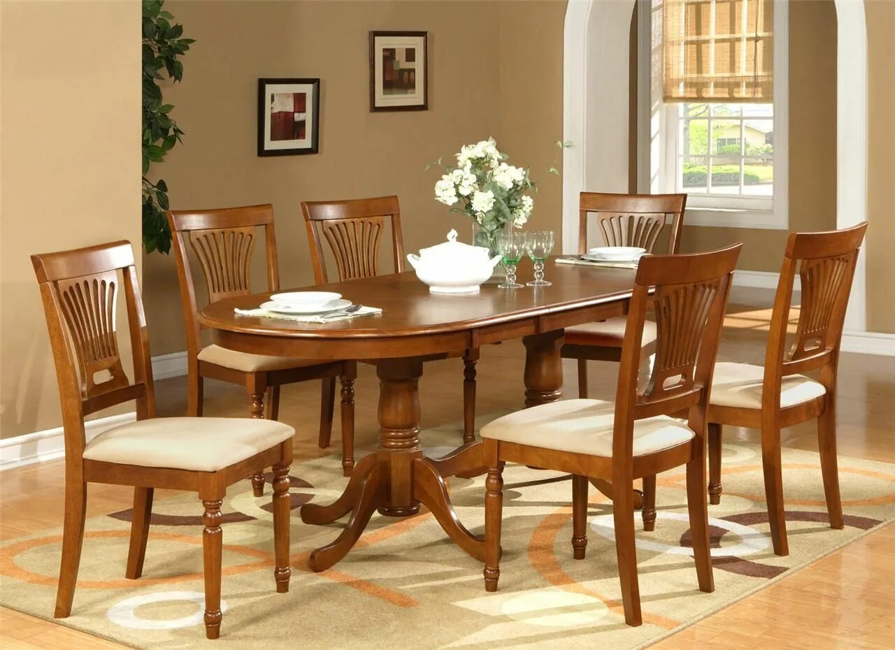 Лучшие картинки стола. Овальный стол на кухню. Большой стол со стульями. Красивый кухонный большой стол. Обеденная зона из массива дерева.