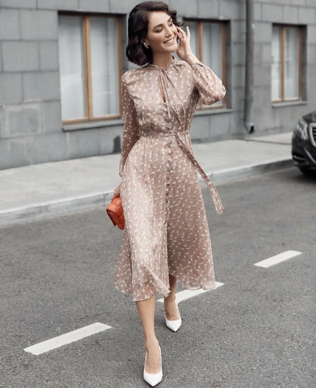 Нюдовое платье. Dior нюдовое платье. платье цвета нюд. платья нюдовых оттенков. платья в нюдовом стиле.