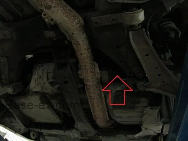 ниссан премьера п12 2. где находится стартер ниссан приора п 12. где находится стартер на ниссан примера п10. расположение стартера nissan primera p12. ниссан премьера 2003 расположение стартера.