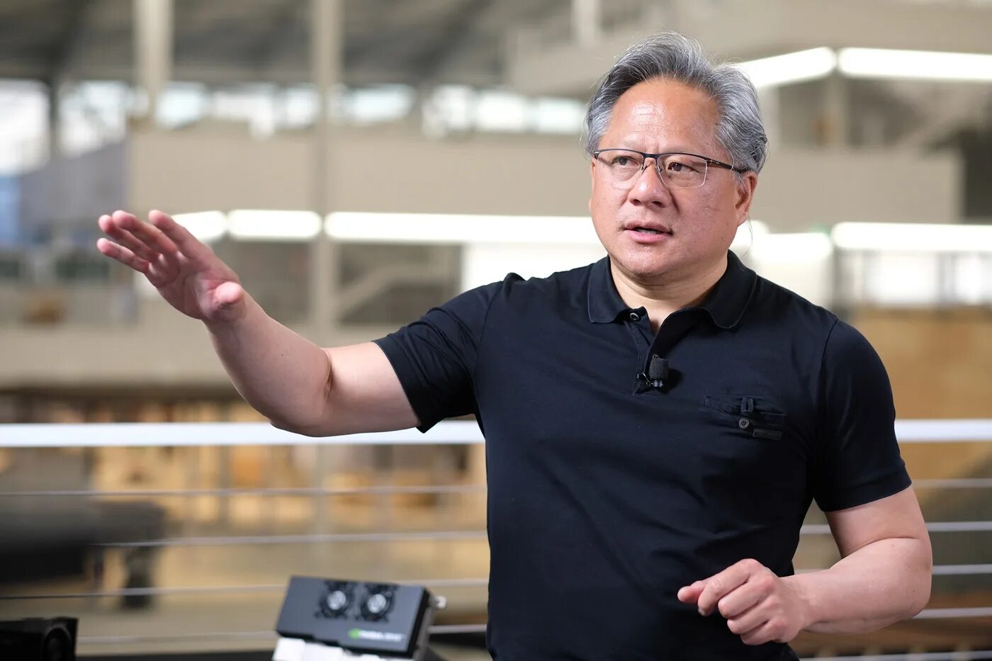 Глава nvidia дженсен хуанг. Джейсон хуанг. Директор нвидиа. Джейсон хуанг. Джейсон хуанг.