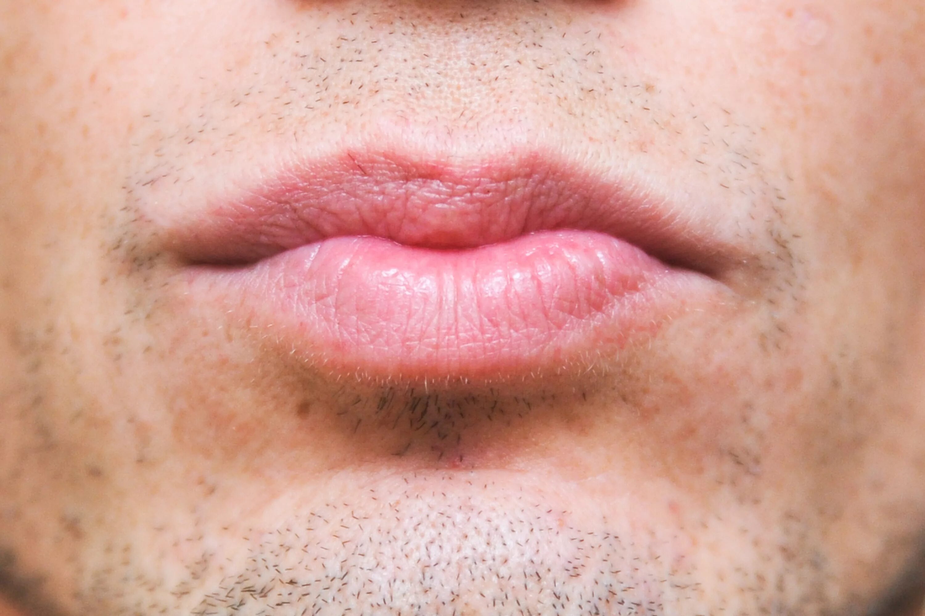 Губы мужские. Красивые мужские губы. Красивые губы у мужчин.