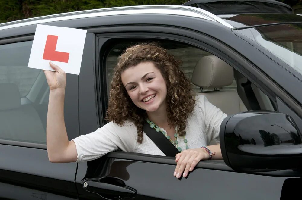 L a student. Driving School. Driving School картинки. Молодой Driving Instructor to study.