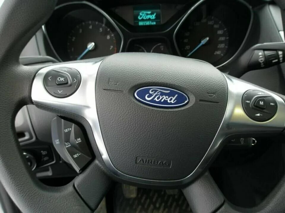 Круиз куга 2. Круз контроля Ford Focus 2. Круиз контроль Форд Куга 2. Форд фокус 3 хэтчбек 2012 круиз контроль. Круиз контроль Форд фокус 3.
