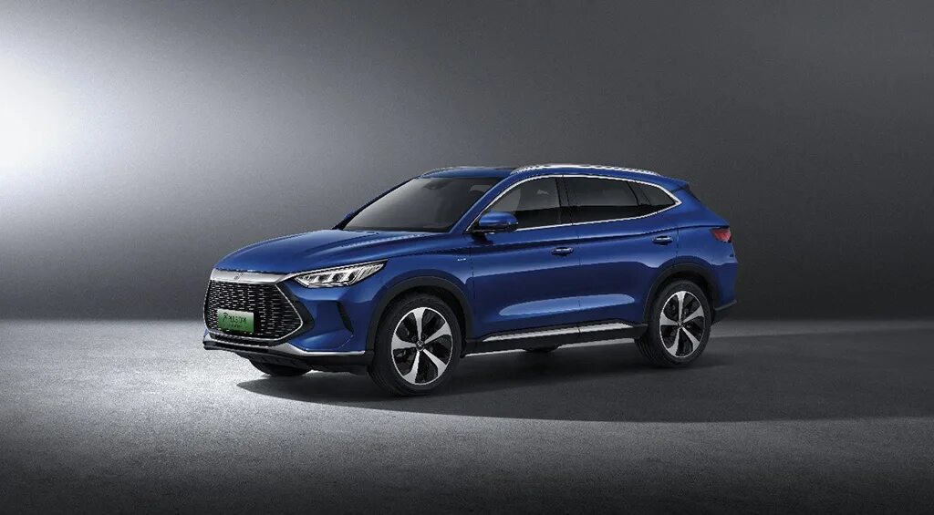 Byd song plus гибрид. BYD SUV 2022. Сонг 2023 BYD. BYD SUV 2023. BYD Song Plus flagship 2023.