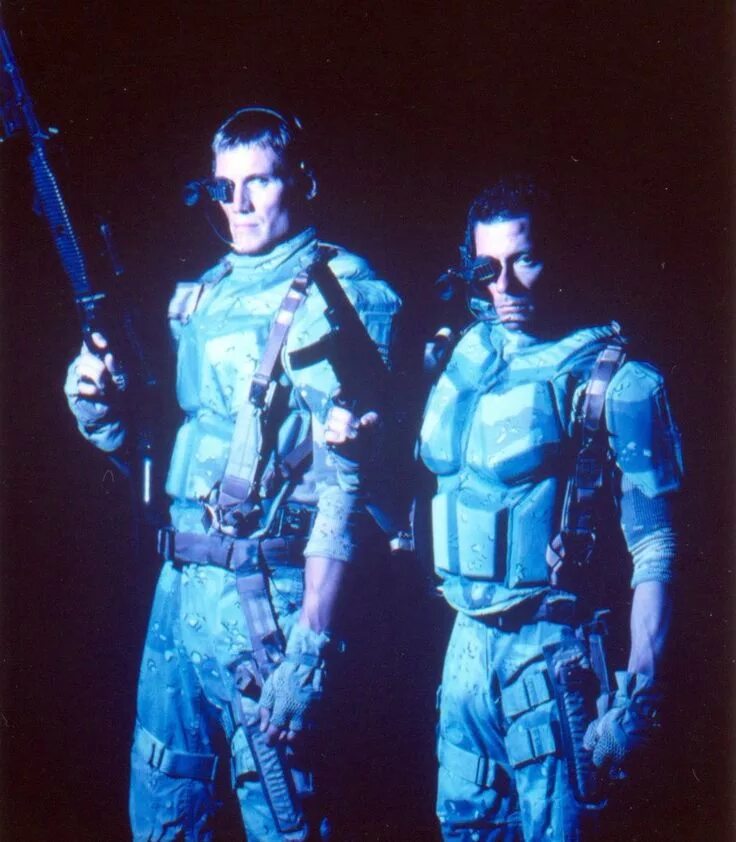 Создание универсального солдата. Ван дамм универсальный солдат 1. Жан-клод ван дамм универсальный солдат. Ван дамм универсальный солдат 1992. Универсальный солдат жан клод.