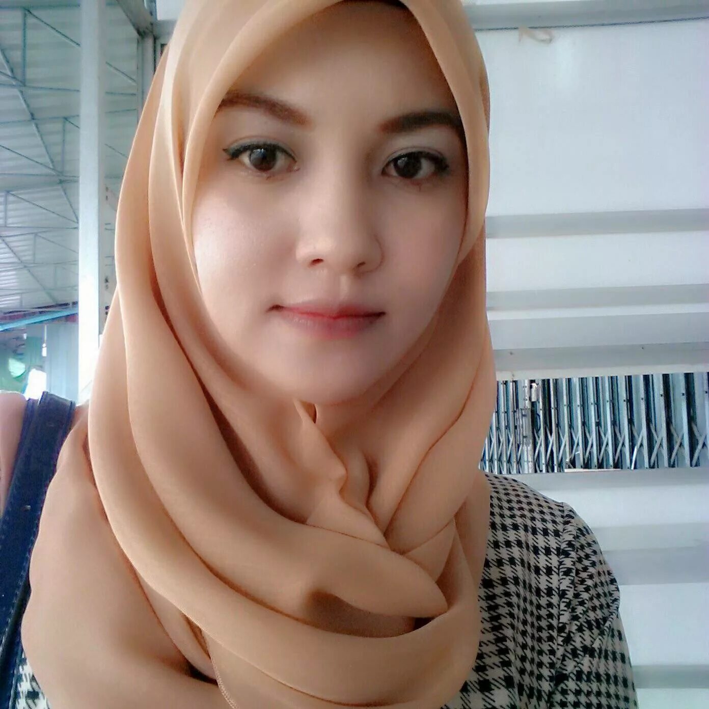 Video ibu cantik