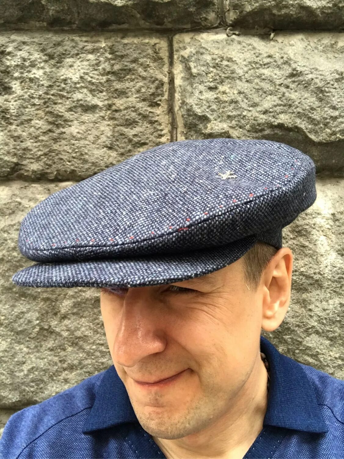 Кепка аэродром грузинская мимино. Грузинская шапка аэродром. Грузинская кепка аэродром. Кепка восьмиклинка джонни депп. Длинная кепка прикол.