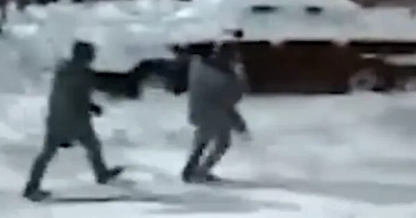 Похитили 5 девочку. Похищение девочек из школы. Люди которые похищают детей. Самые страшные похищения детей. Похитили 5 девочку.