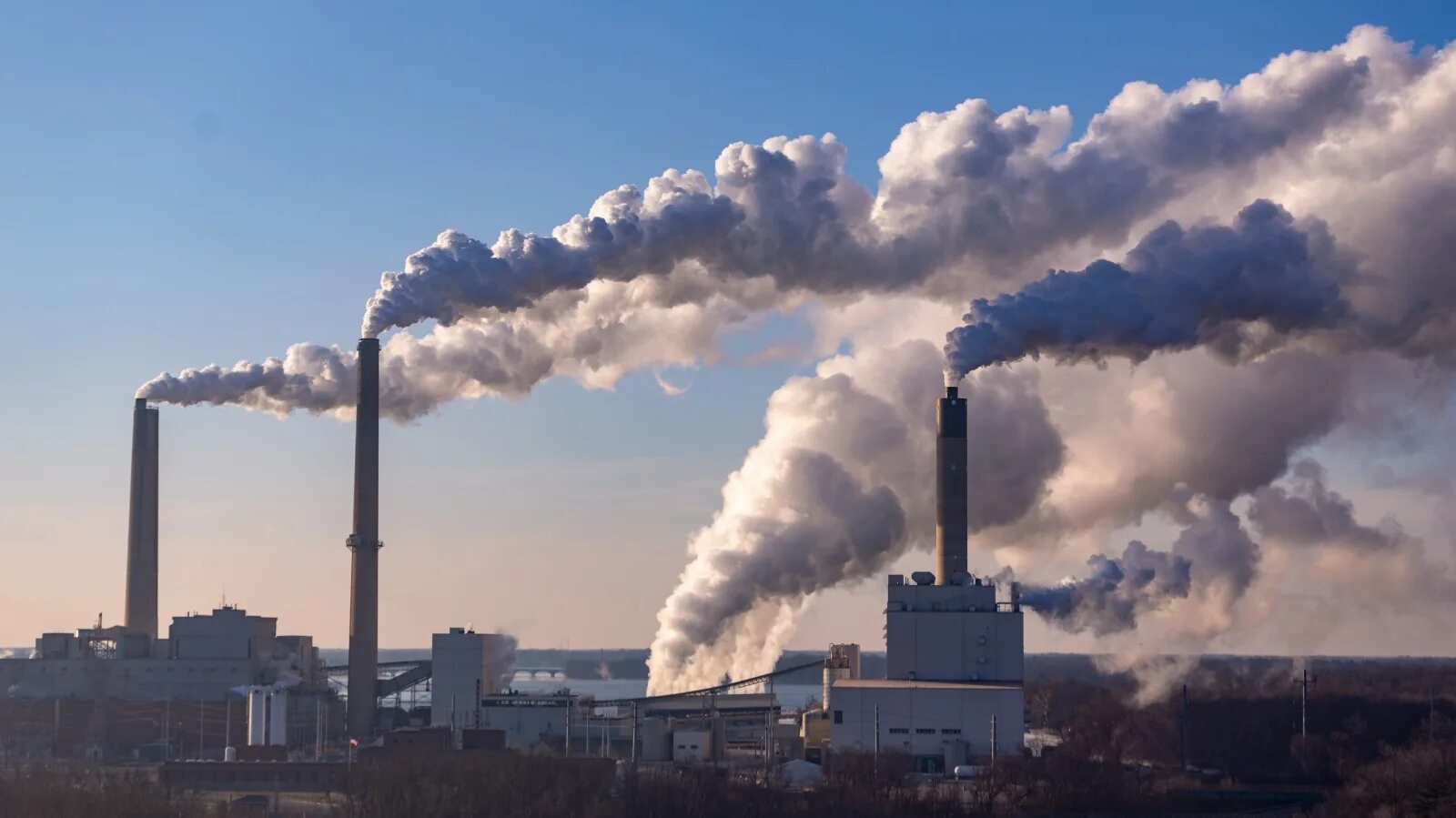 This pollution is gathered in clouds