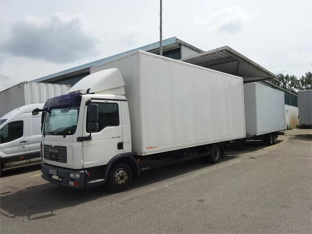 Man tgs фура. Man 1 8. Ман тгл 210. 210. Man kat 8x8 тягач.