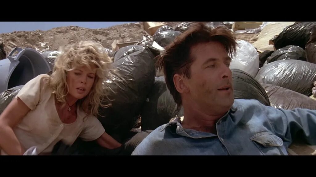 алек болдуин побег 1994. побег 1994. побег 1994. кровавый побег 1994. побег 1994.