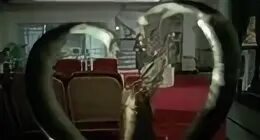 Внезапно темной ночью. Внезапно темной ночью. Темная ночь пугала фильм 1981. Внезапно темной ночью. The moon shines brightly in the dark sky.