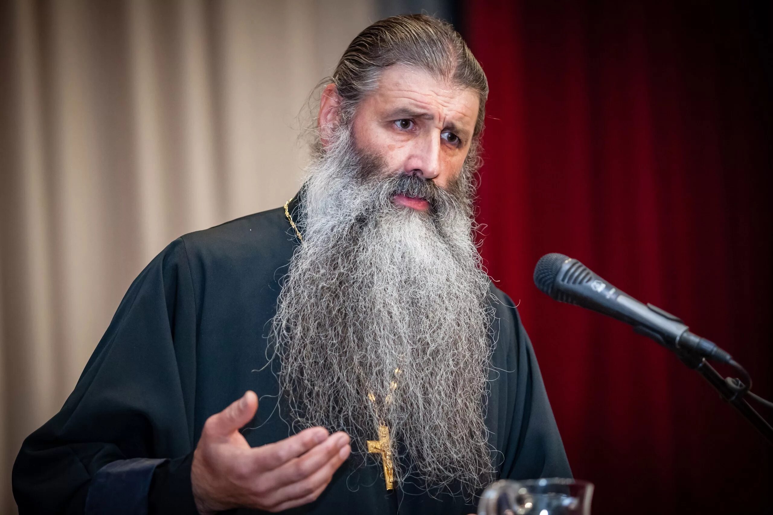 Протоиерей александр салтыков. Священнослужители их названия. Протоиерей это простыми словами. Протоиерей это простыми словами. Православный священник.