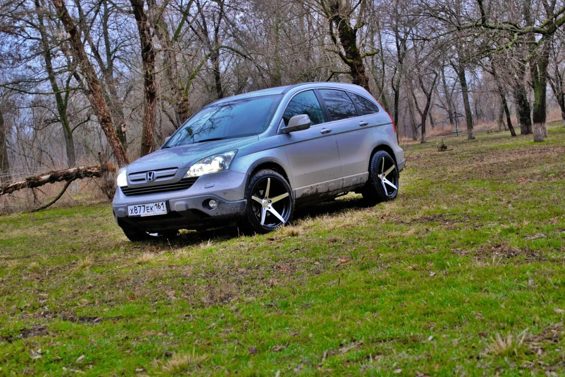 Диски срв. Honda crv r20. honda crv 3 диски. honda crv 3 на воссенах. honda cr-v воссен r19.