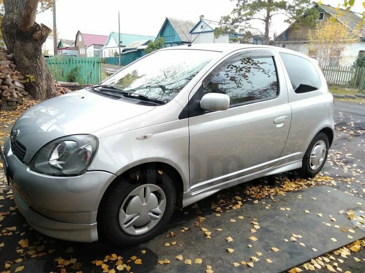 Toyota vitz 2000 года. Toyota Vitz 2000. Тойота Витц 2000г. Тойота Vitz 2000 года. Toyota Vitz 70 л.с.