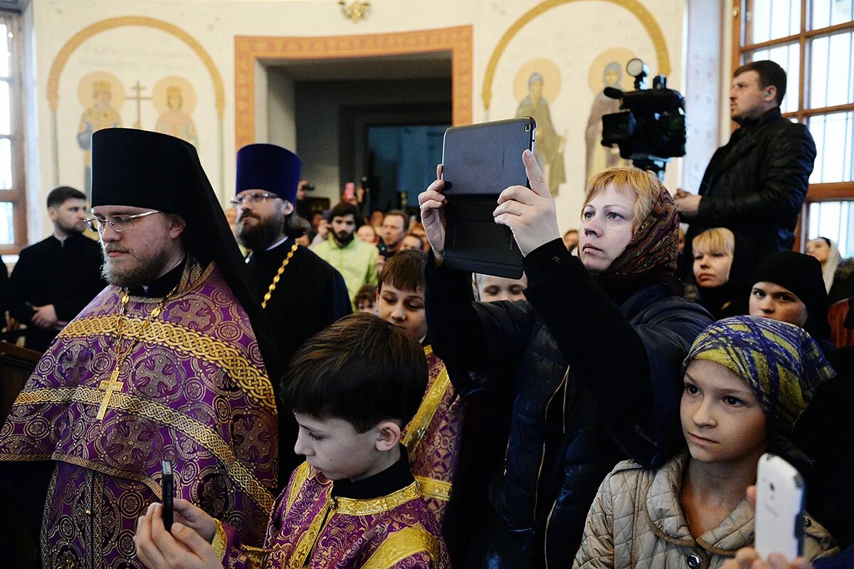 аносин борисоглебский монастырь расписание богослужений. борисоглебский аносин монастырь официальный сайт. борисоглебский монастырь в аносино расписание богослужений. архимандрит спиридон иванов аносино. святыни аносинском борисоглебском монастыре.