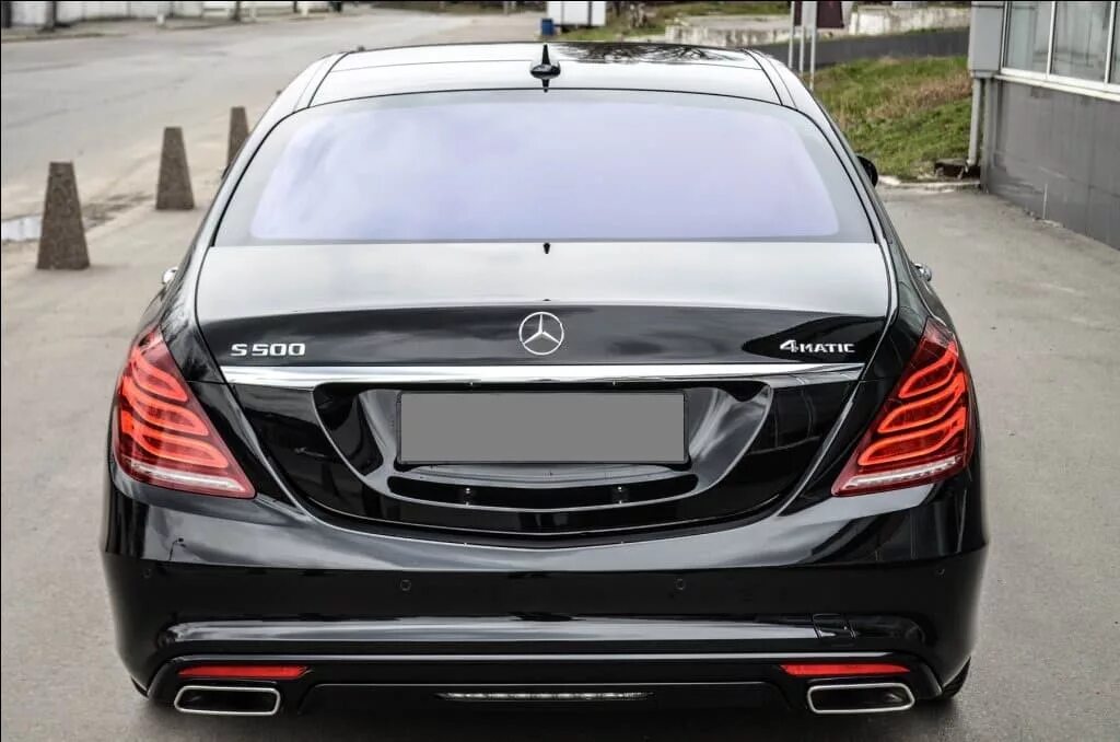 Mercedes s500 222. Мерседес s500 w222. S500 w222 AMG. Mercedes s500 w222 AMG.