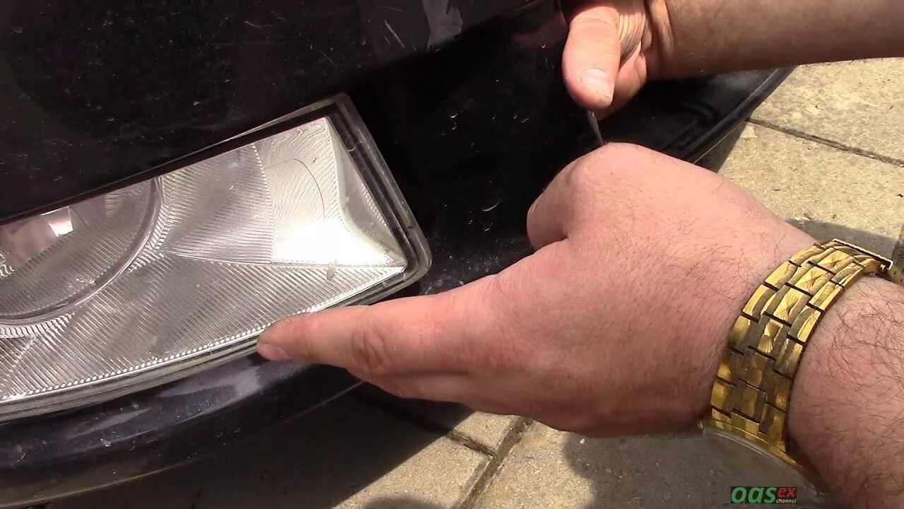 Как снять переднюю фару и заменить лампочки/ How to remove the front headlight a