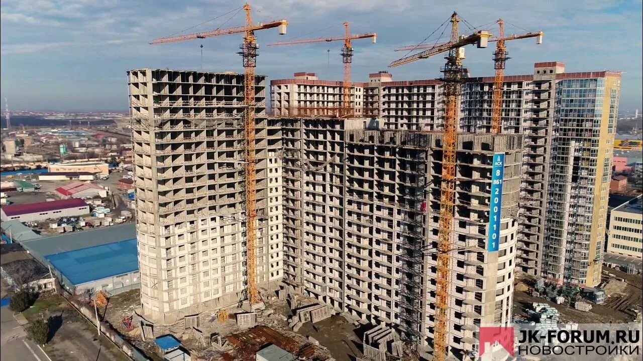 Долгострой краснодар. Строящийся дом. Строящийся жилой дом. Жк перспектива краснодар. Строящийся дом.