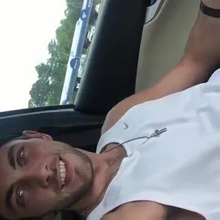Slideshow eating truck driver cum in cargay 