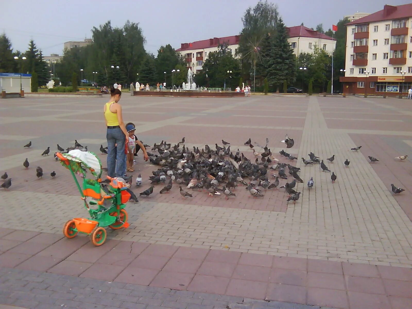 Город солнечногорск московской области. Солнечногорск центральная площадь. Солнечногорск, советская пл. Солнечногорск площадь. Солнечногорск площадь.