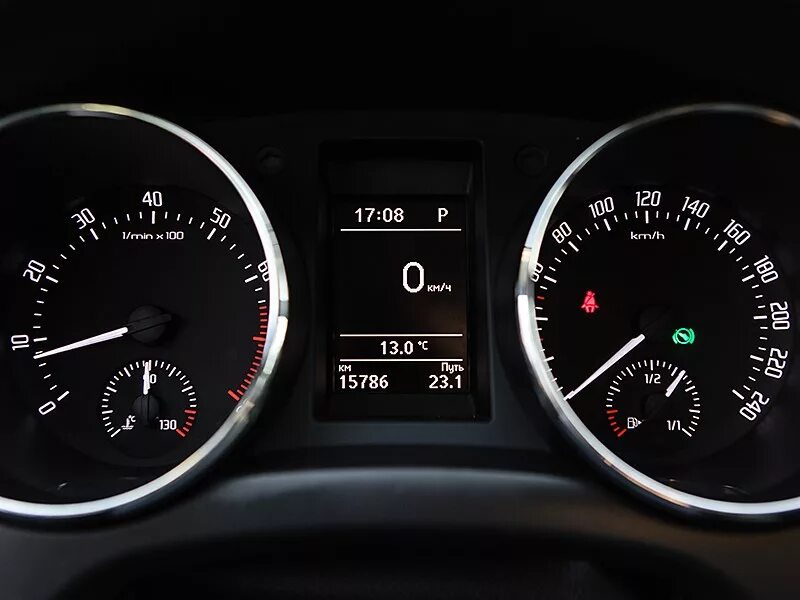 Щиток приборов (приборная панель) Skoda Yeti Шкода Йети (Етти) 2013-2018 купить 