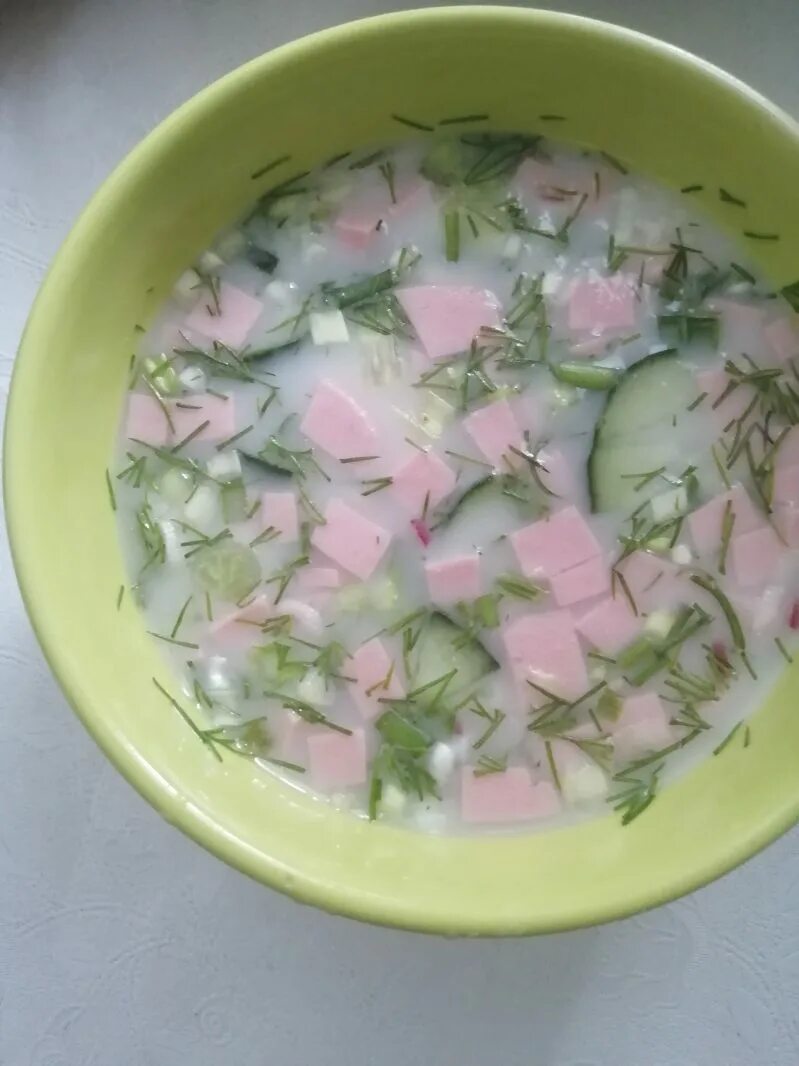 Рецепт окрошки классической с колбасой на сметане