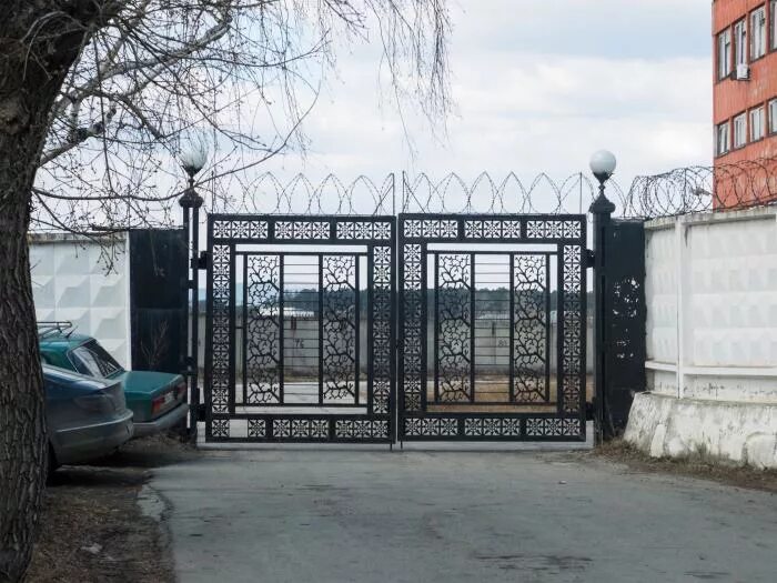 Завод касли. Литьё каслинского завода. Каслинский историко-художественный музей. Музей каслинского литья в касли. Прокудин горский кыштым.