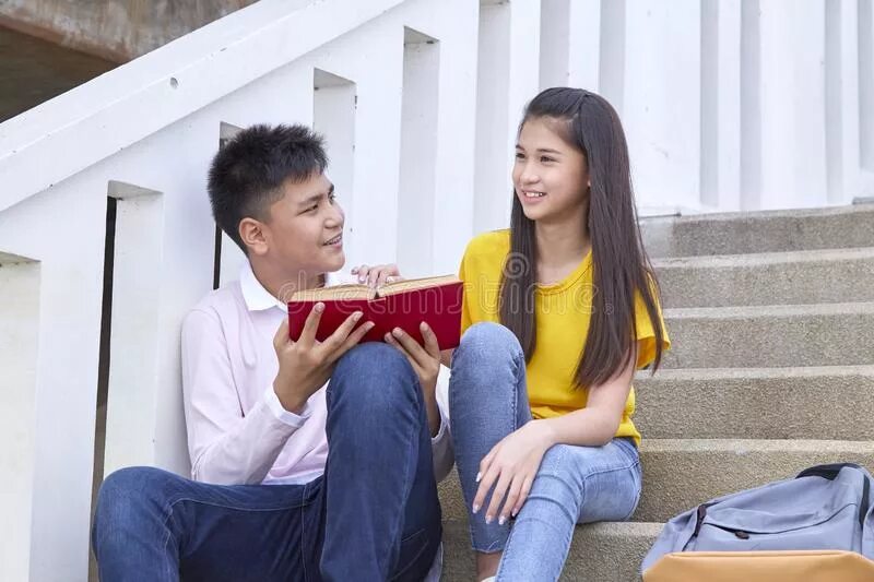 Is your friend a student. Спросили у прохожего студента азиата. stair with sitting place. find friend pupil.