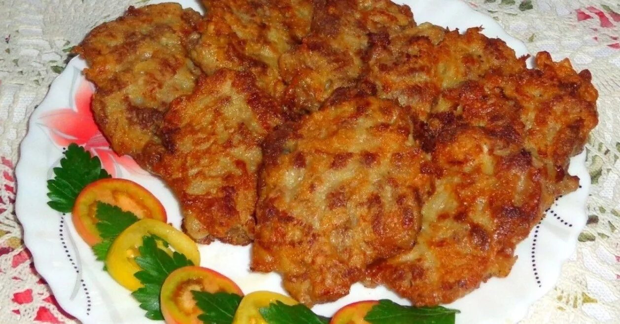 Свиные оладьи. Мясные оладьи. мясные оладьи из фарша. оладьи из мяса свинины. мясные оладьи на скорую руку.