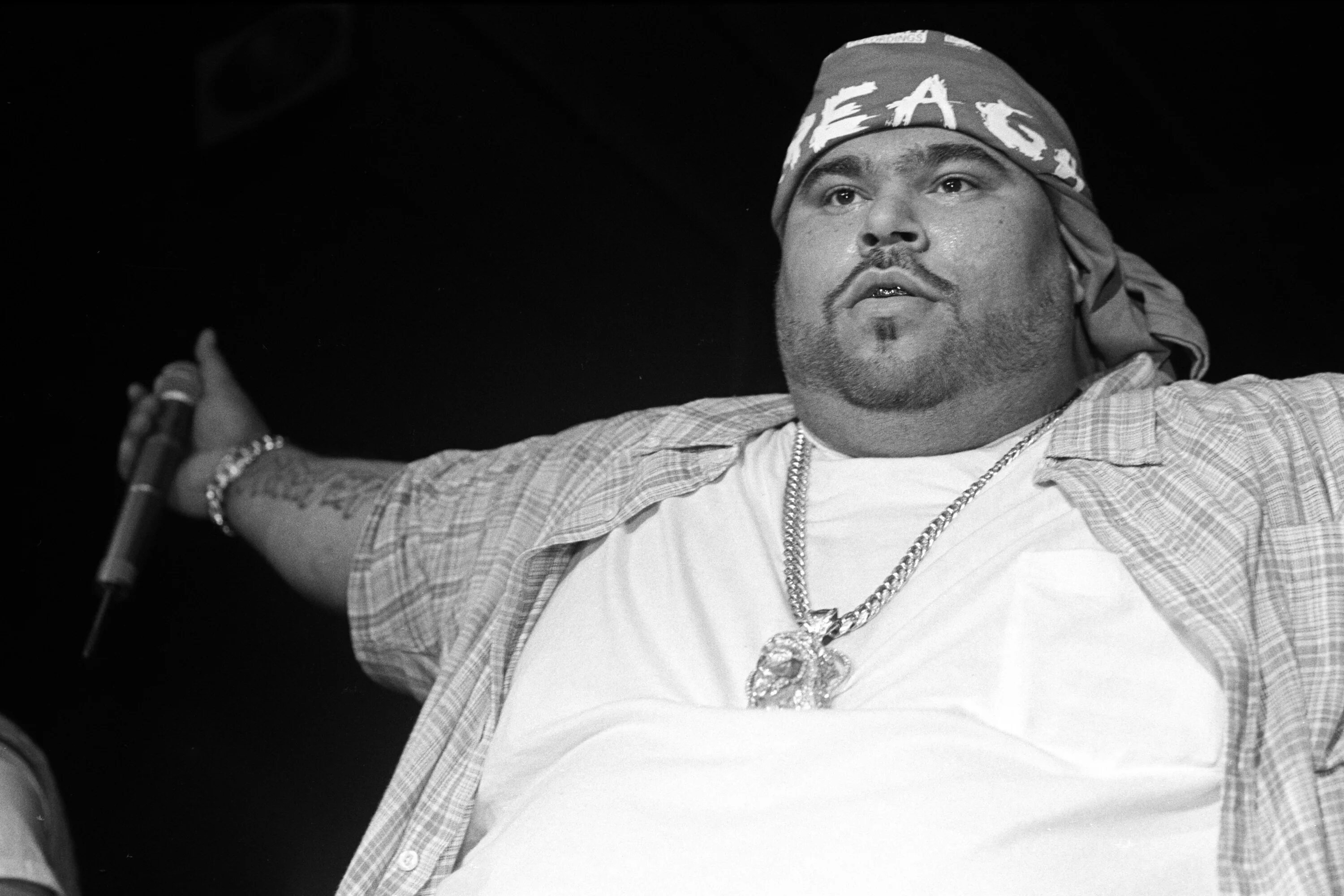 Do life big. Рэпер big pun. Fat Joe big pun. "Fat Joe" Rapper. Big pun РЭПЕРЫ США.