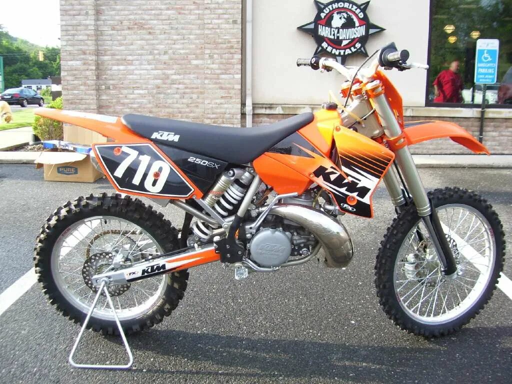 Ktm sx 250. КТМ SX 250. KTM SX 250 2018. КТМ SX 125 2003. KTM sx250 2004.