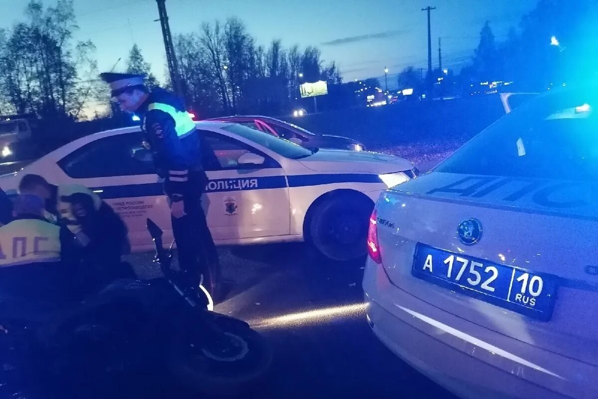 Дпс протаранили мотоцикл с детьми. Погони в петрозаводске. дпс петрозаводск.