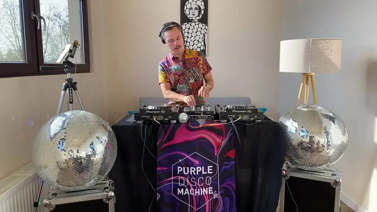 Purple disco machine asdis amice. Purple Disco Machine. Purple Disco Machine "PLAYBOX". Purple Disco Machine Exotica. Purple Disco Machine - Exotica (2021).