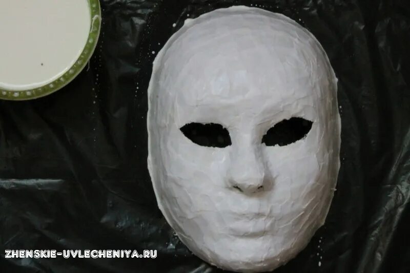 Как сделать маску из папье. Маска в технике папье-маше. маска из папье-маше своими руками. папье маше маска на лицо. маска для лица из папье маше.