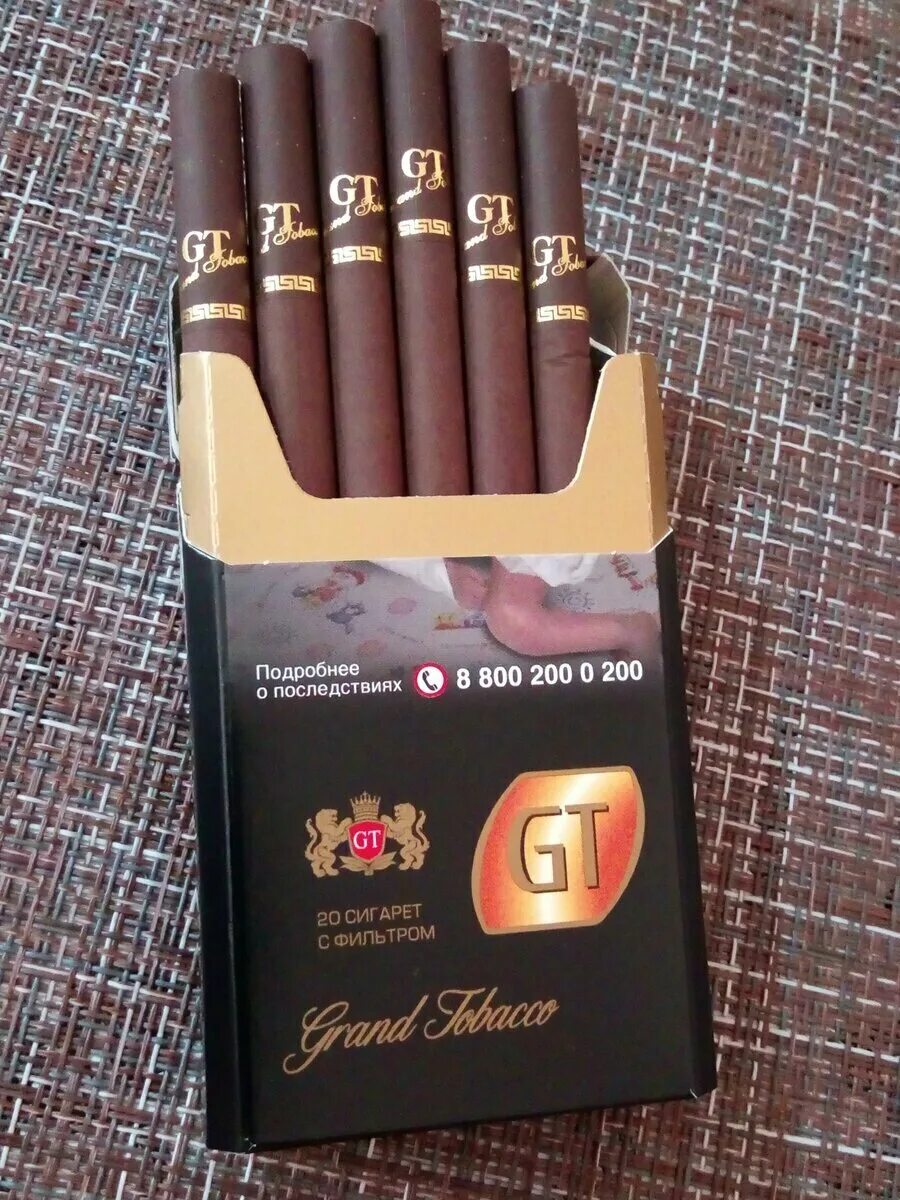 Сигареты шоколад цена. Сигареты gt Black Grand Tobacco. Sobranie сигареты шоколадные. Коричневые сигареты. Стгареты са вуусом шиколада.